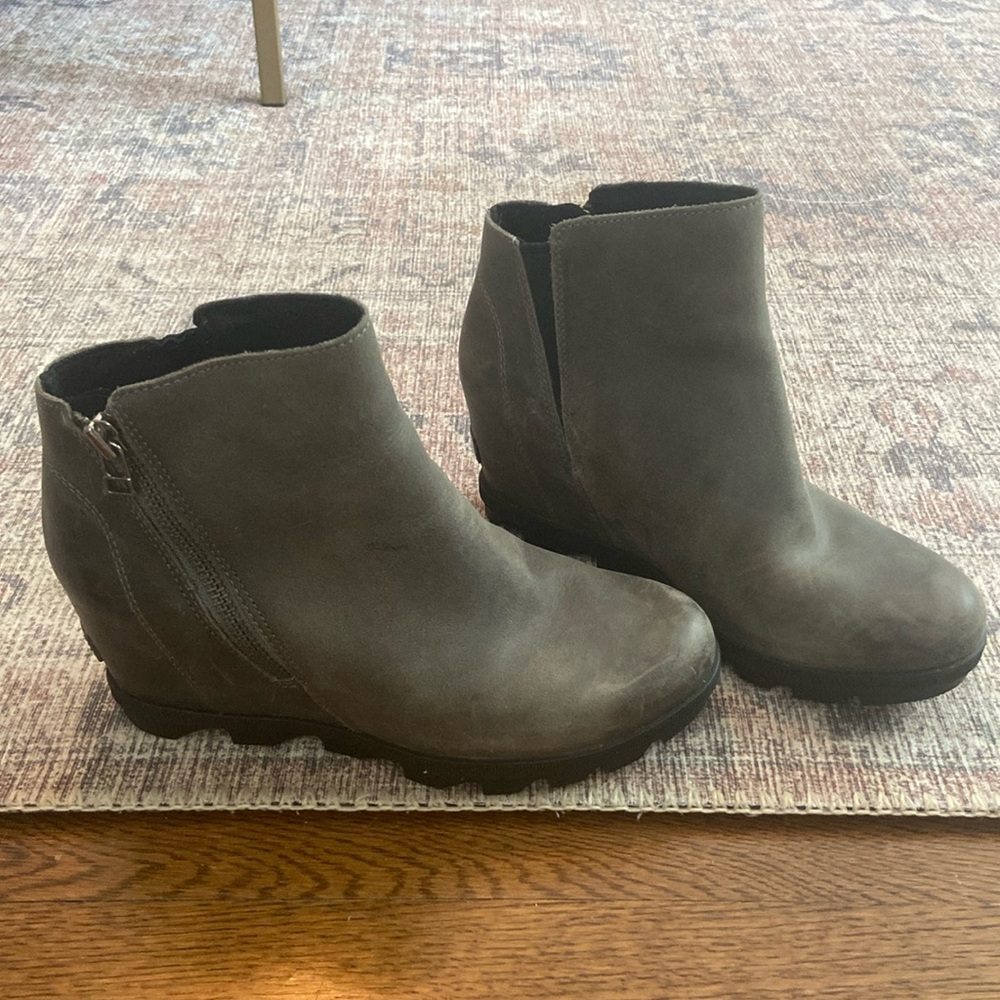 SOREL “Joan of Arctic” wedge bootie!